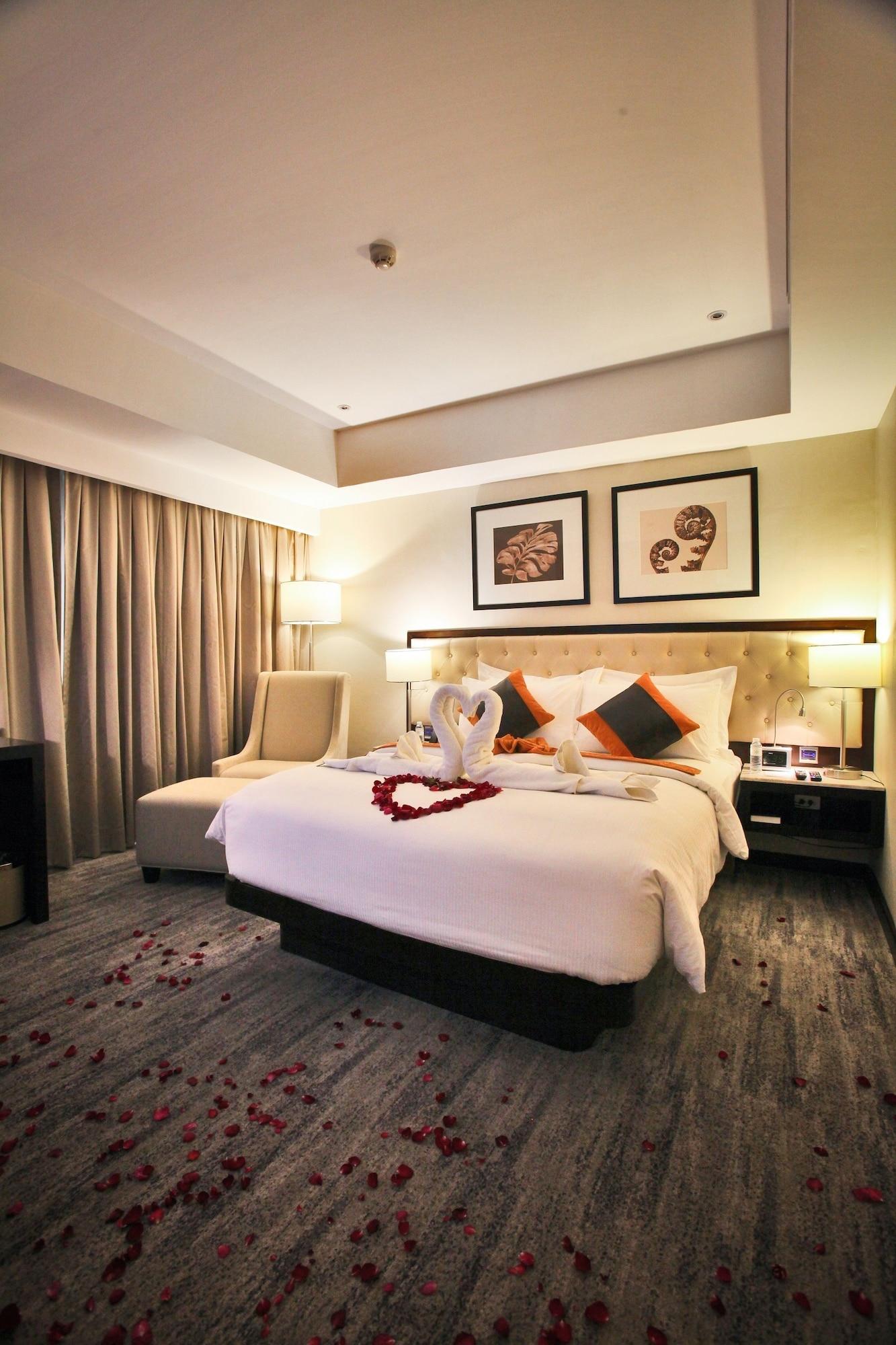 Limketkai Luxe Hotel Кагаян де Оро Екстериор снимка